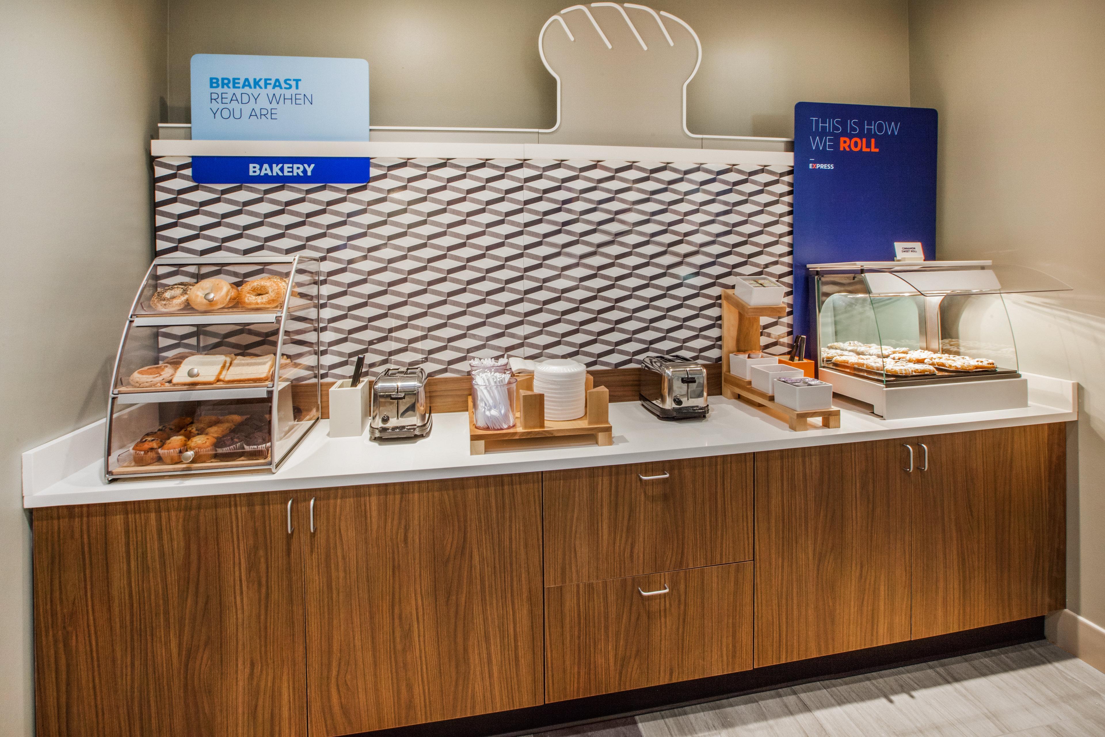 Holiday Inn Express & Suites - Dallas Nw Hwy - Love Field By Ihg מראה חיצוני תמונה
